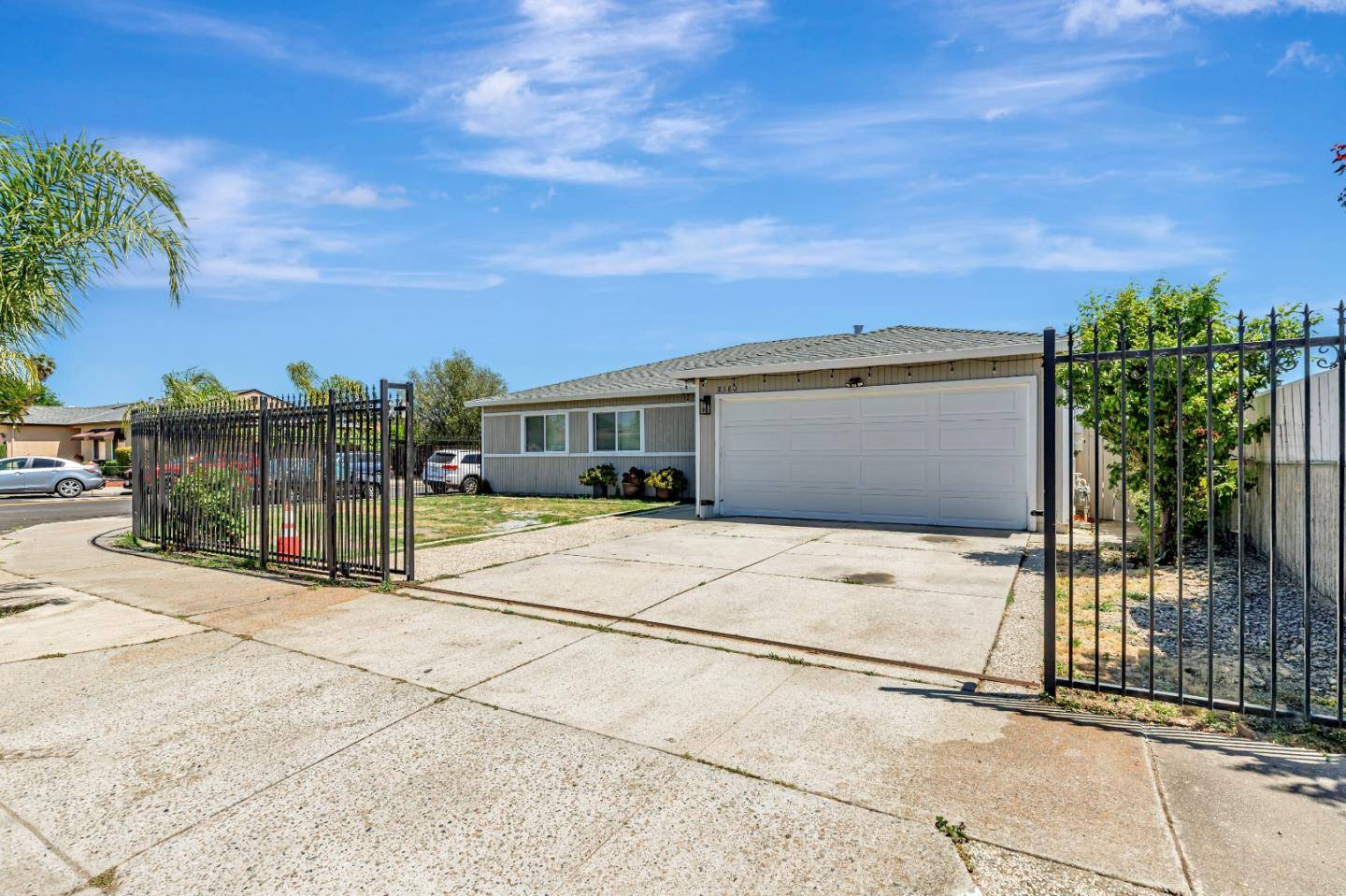 Gilroy, CA 95020,8180 Forest Street