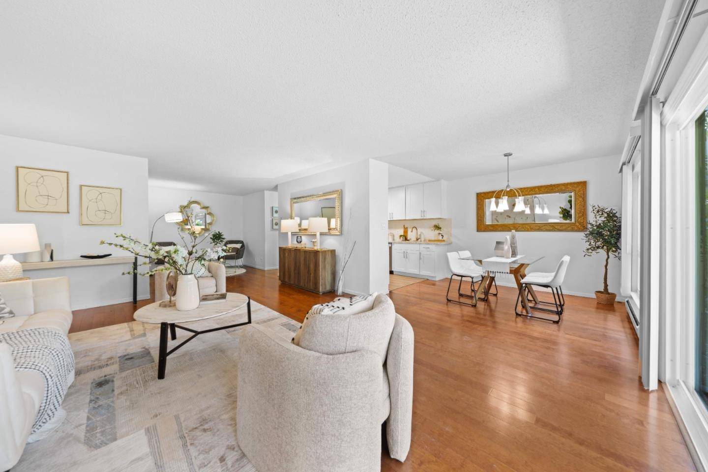 Santa Clara, CA 95051,121 Buckingham Drive #27
