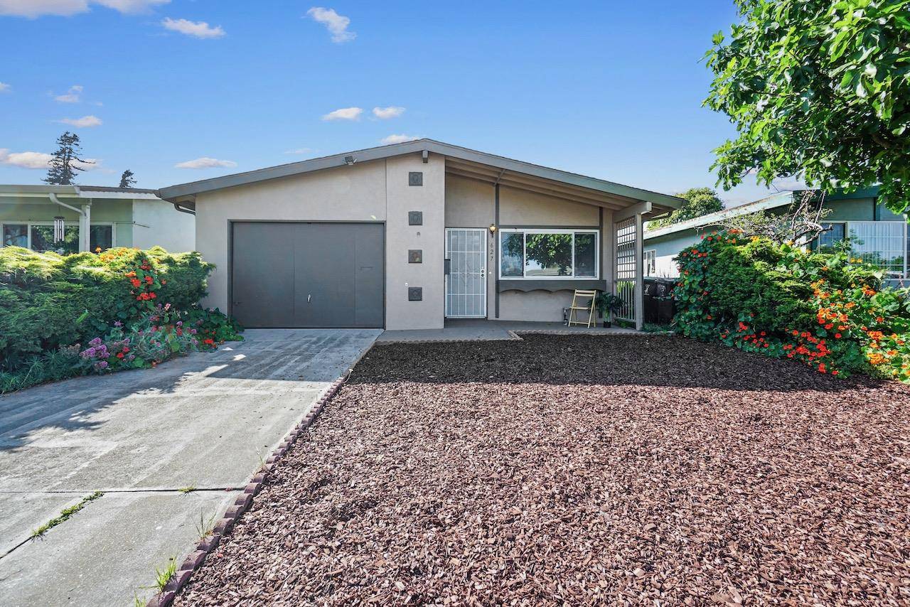 Watsonville, CA 95076,627 Bridge Street