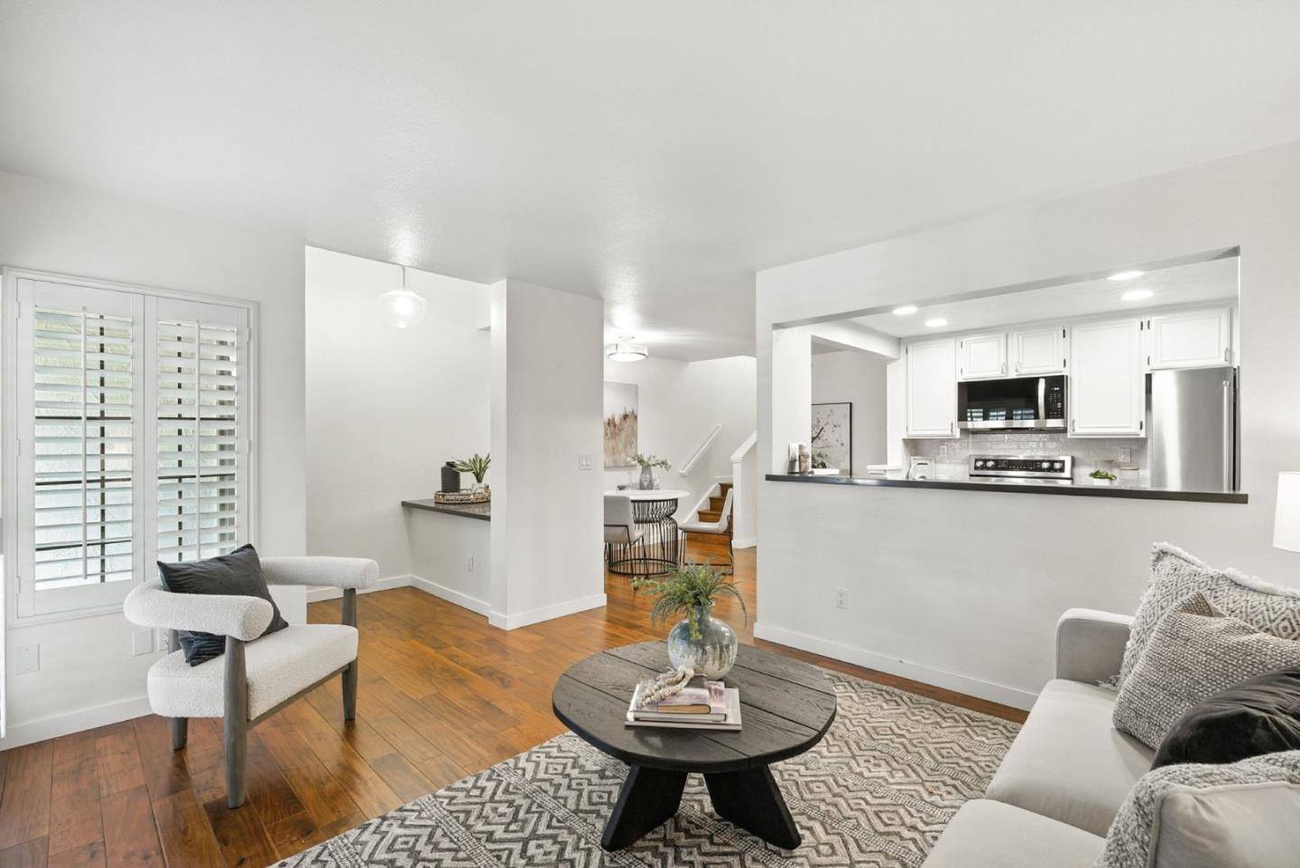 San Jose, CA 95125,2074 Foxhall Loop