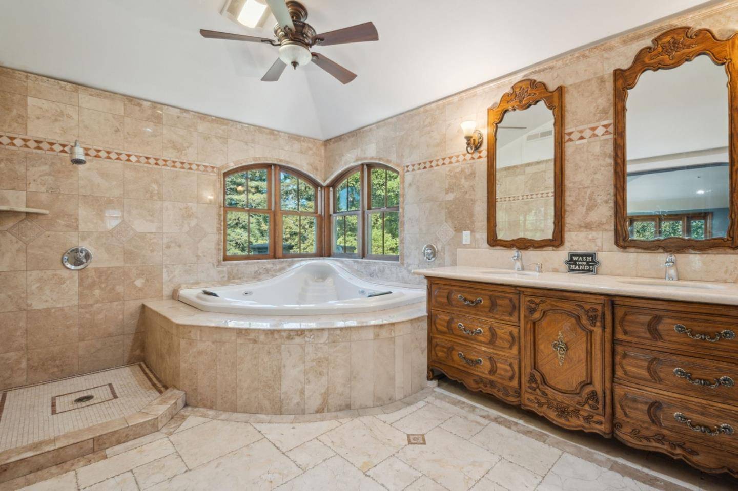 Los Gatos, CA 95033,24541 Miller Hill Road