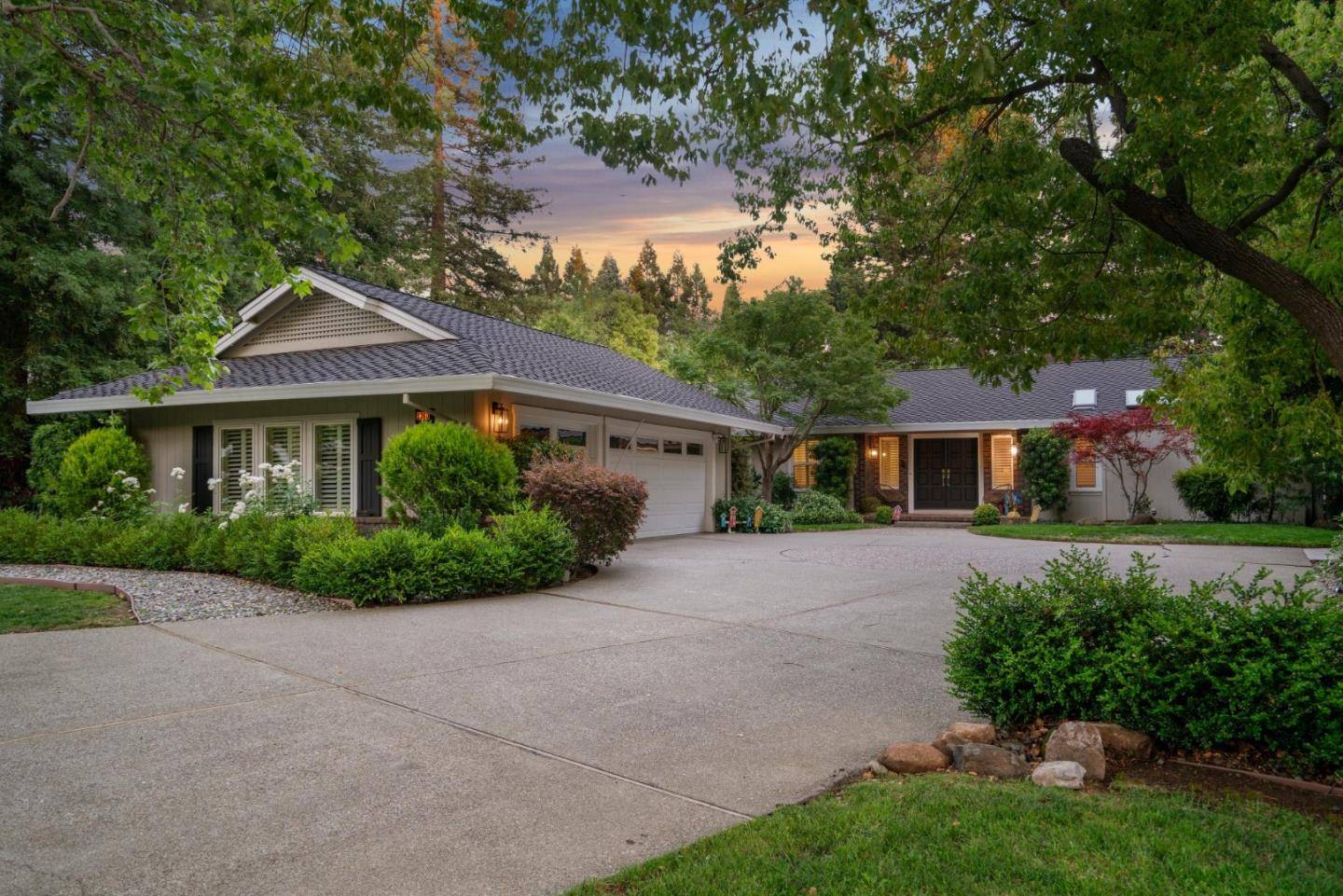 Danville, CA 94506,2360 Holly Oak Drive