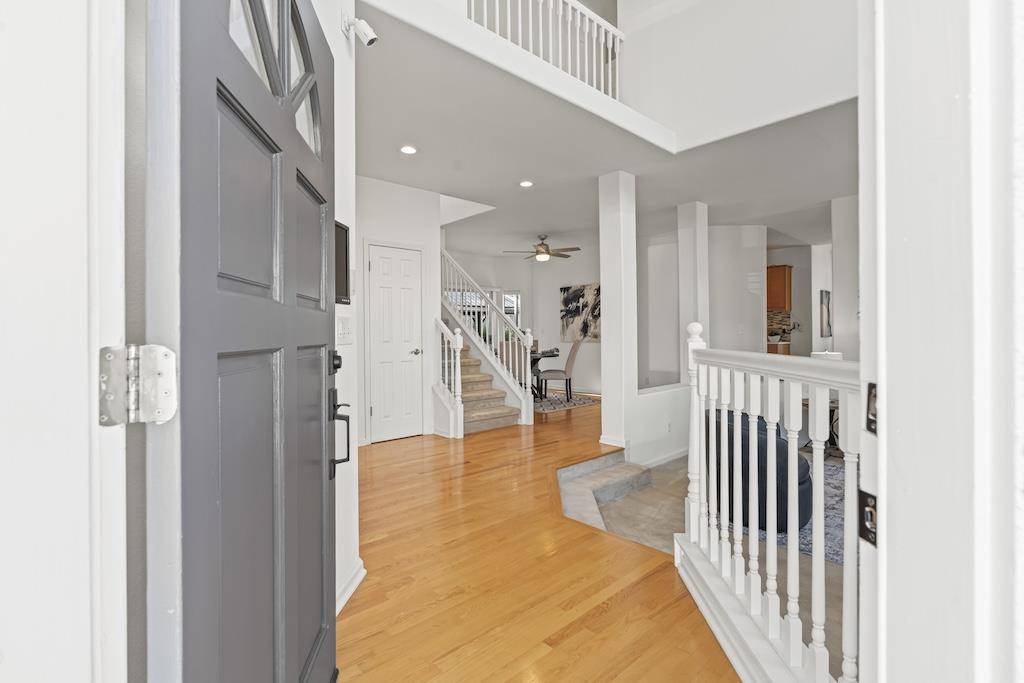 Fremont, CA 94536,38101 Cambridge Court