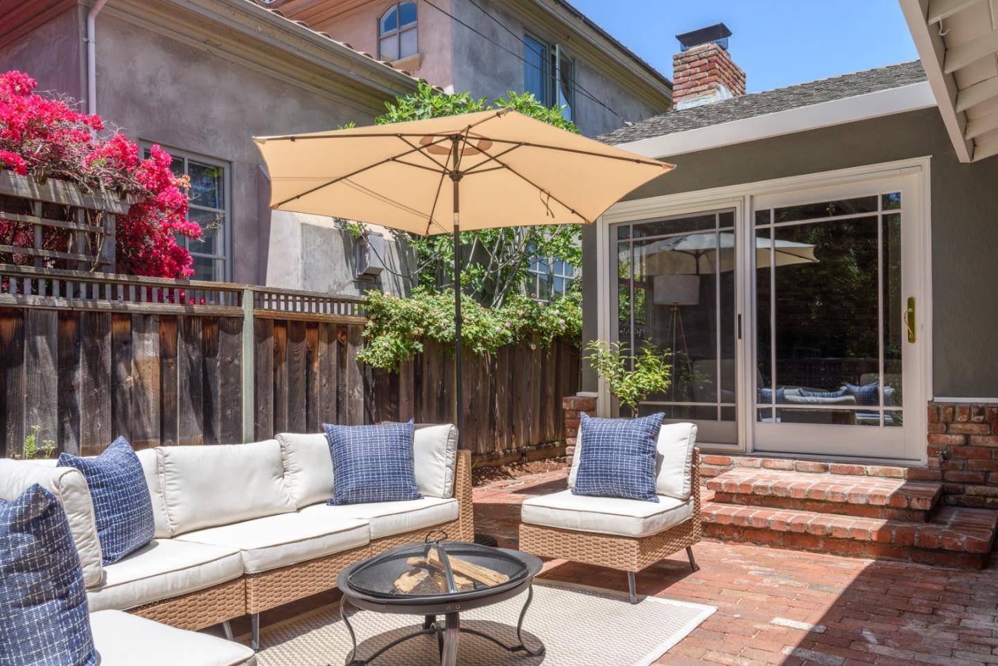 Redwood City, CA 94061,435 Buena Vista Avenue