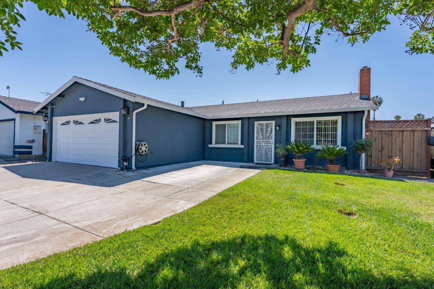 San Jose, CA 95111,2776 Cramer Circle