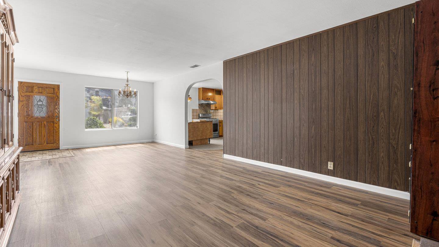 South San Francisco, CA 94080,814 Newman Drive