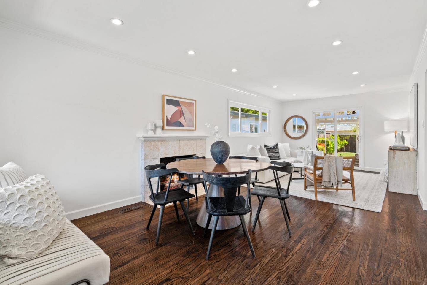 Redwood City, CA 94061,3123 Wessex Way