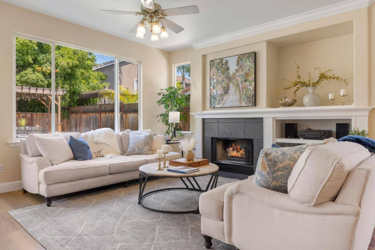 Gilroy, CA 95020,895 Oak Brook Way