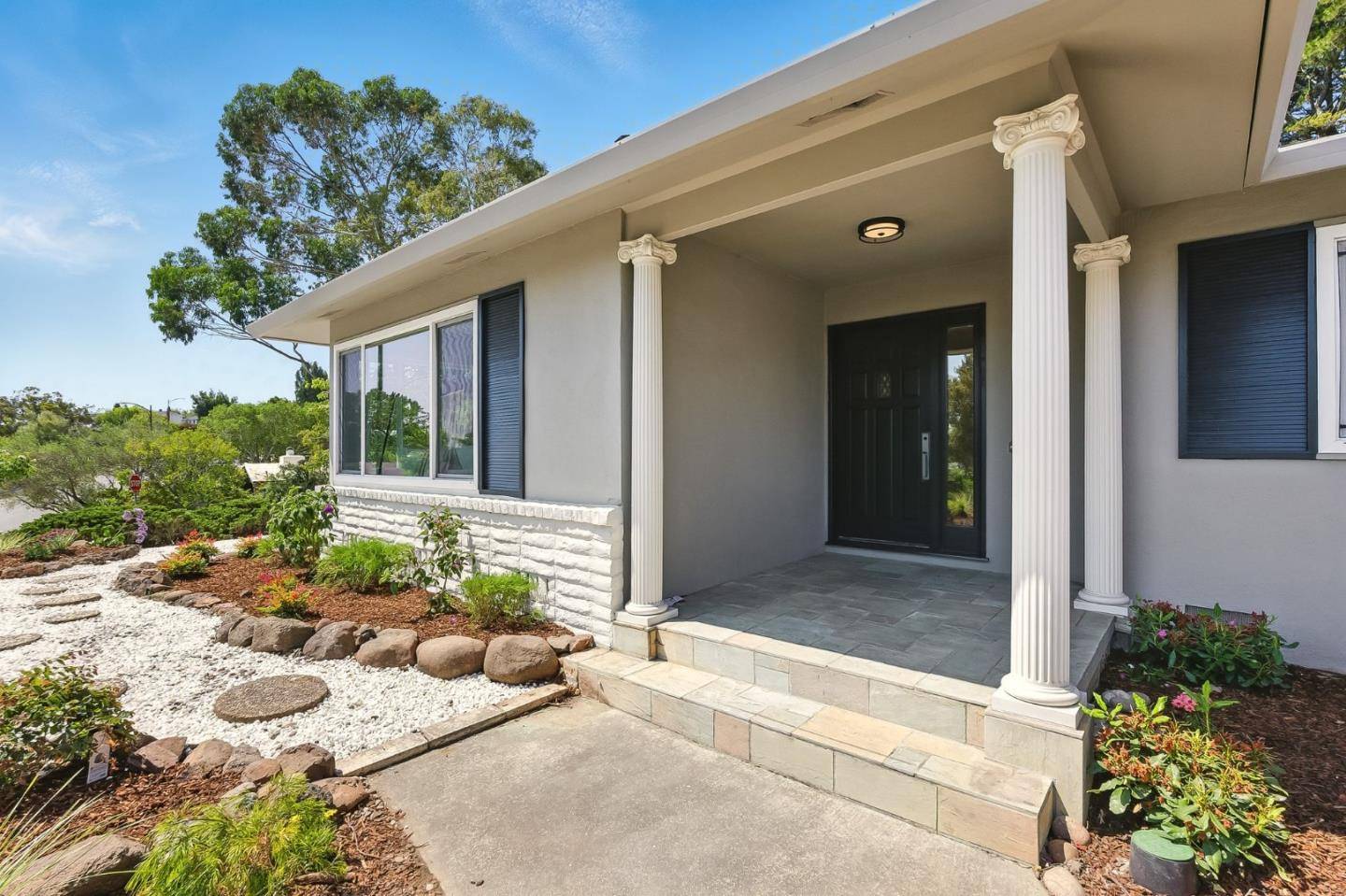 Burlingame, CA 94010,1807 Hunt Drive