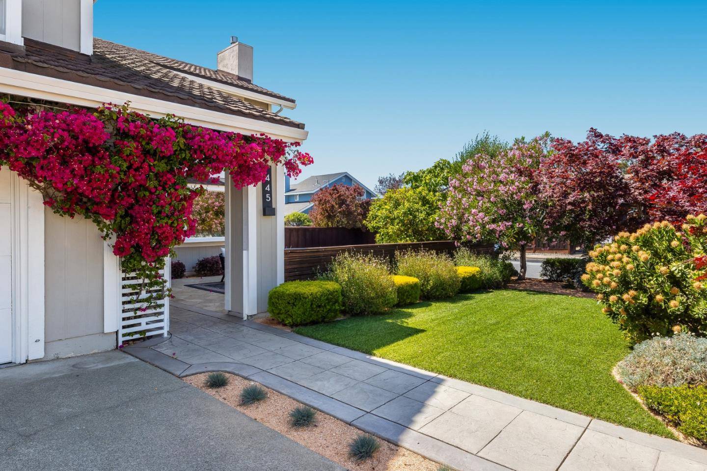 Foster City, CA 94404,445 Biscayne Avenue