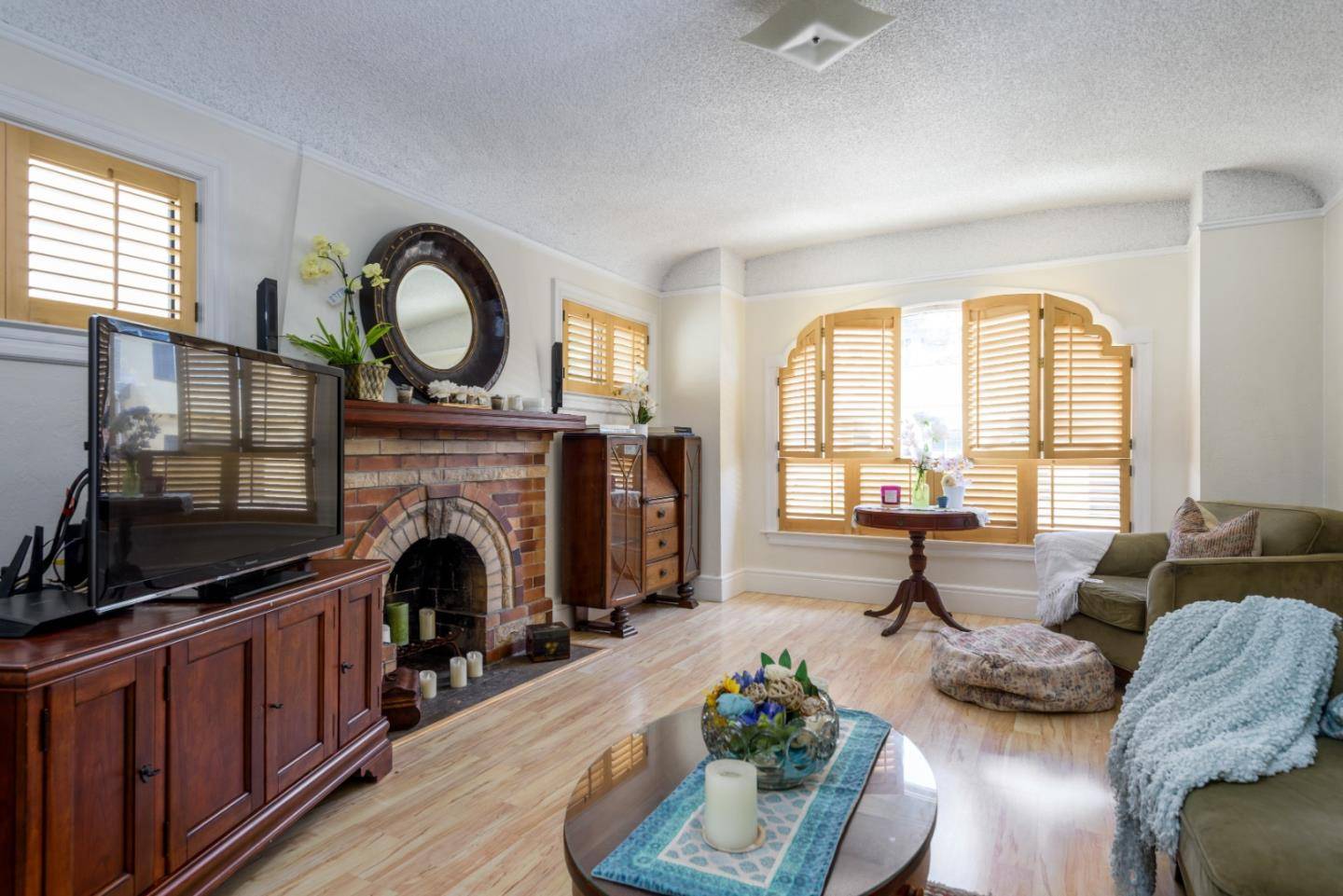 South San Francisco, CA 94080,513 Park Way