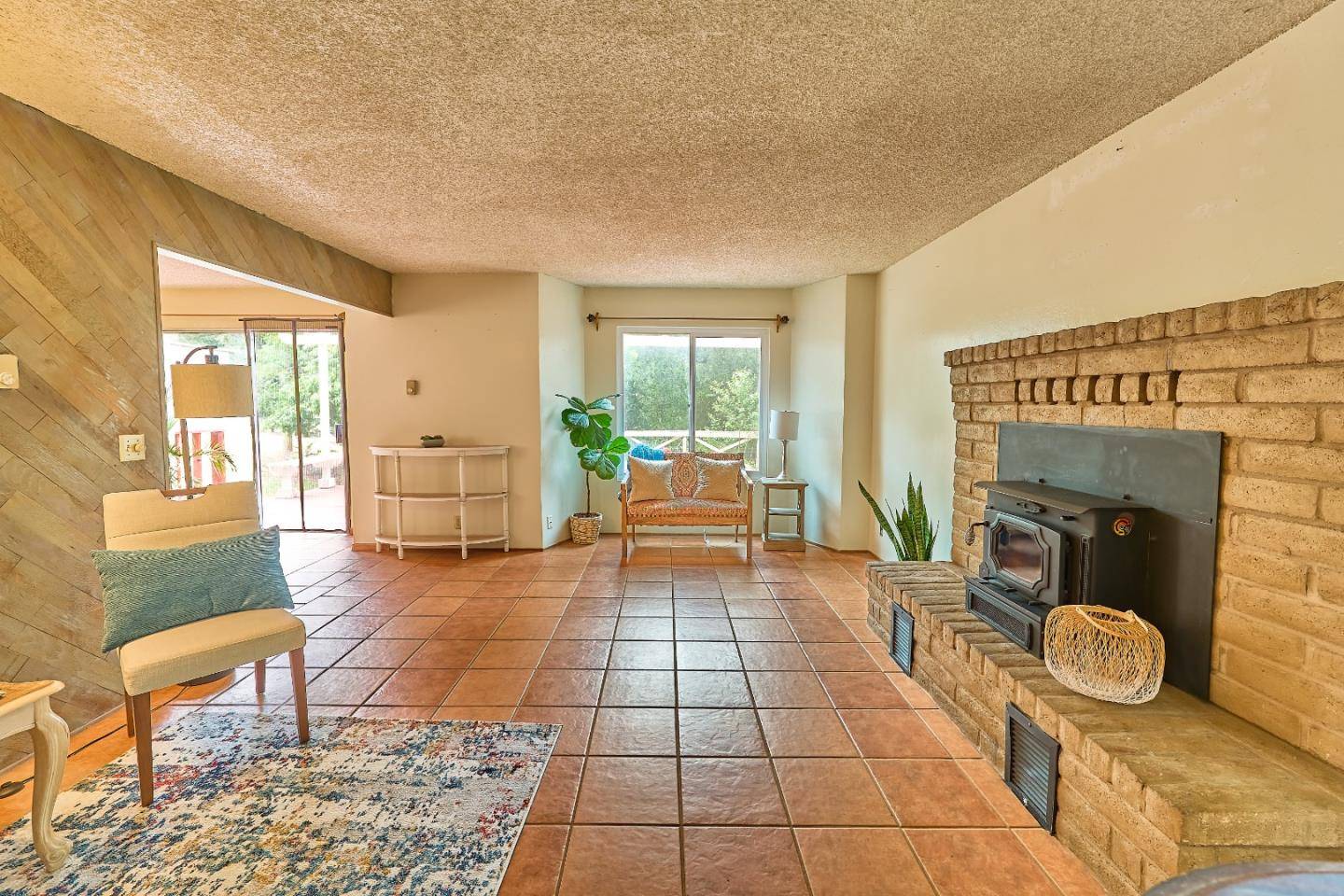 Aromas, CA 95004,520 Seely Avenue