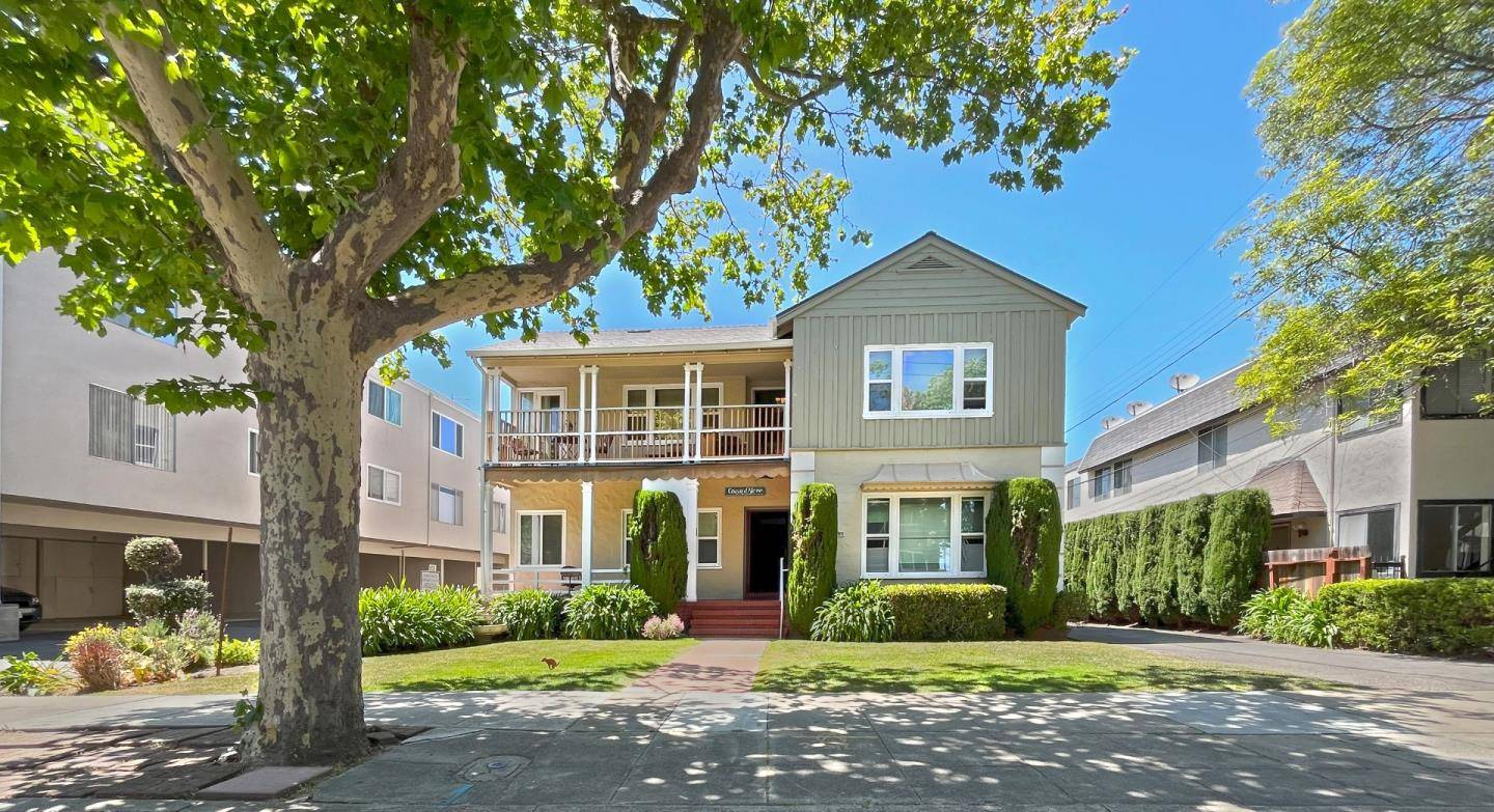 Burlingame, CA 94010,1116 Douglas Avenue