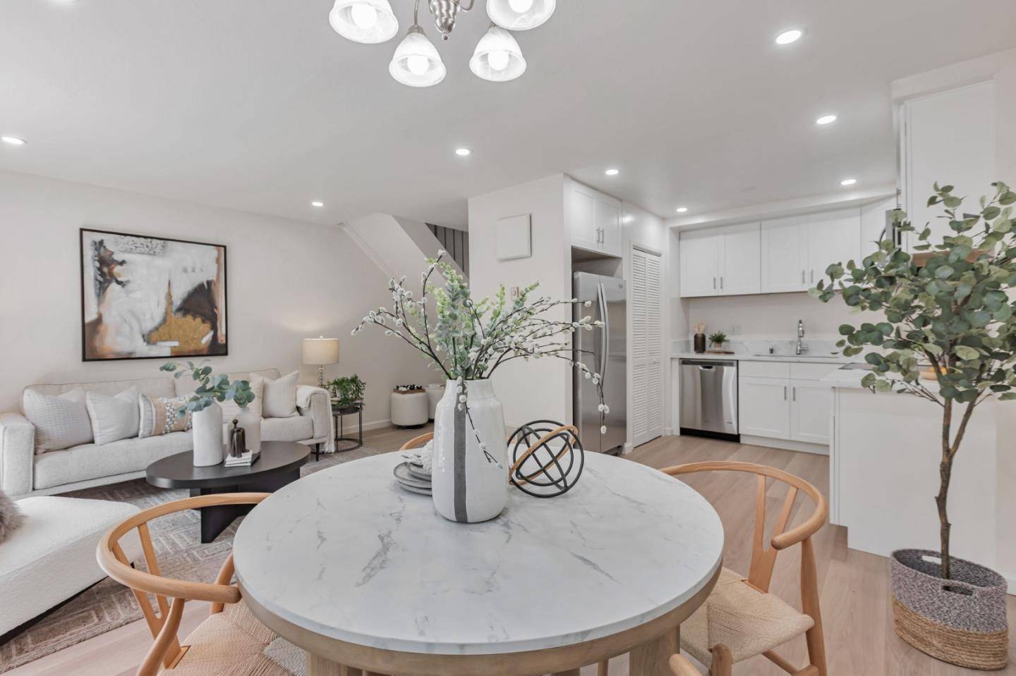 Sunnyvale, CA 94087,530 La Conner Drive #24