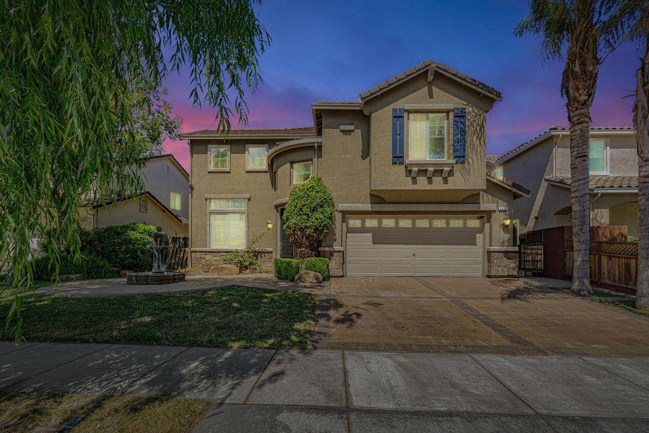 Los Banos, CA 93635,1619 Tumbleweed Way