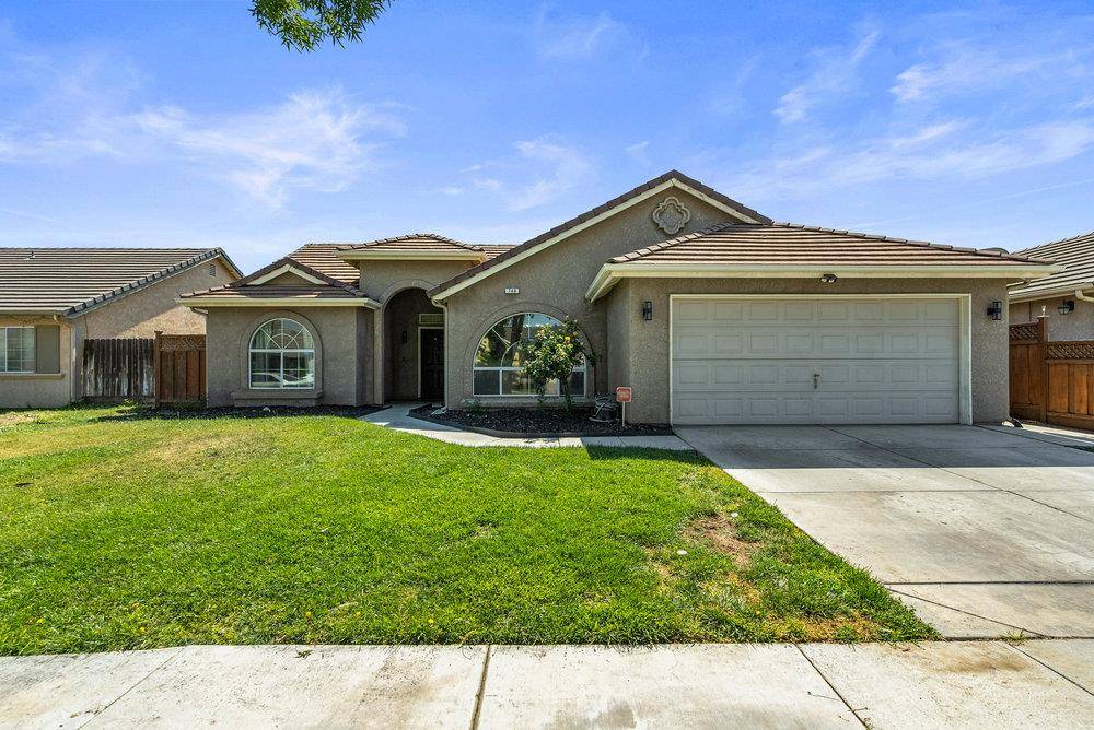Los Banos, CA 93635,748 Ashbury Court