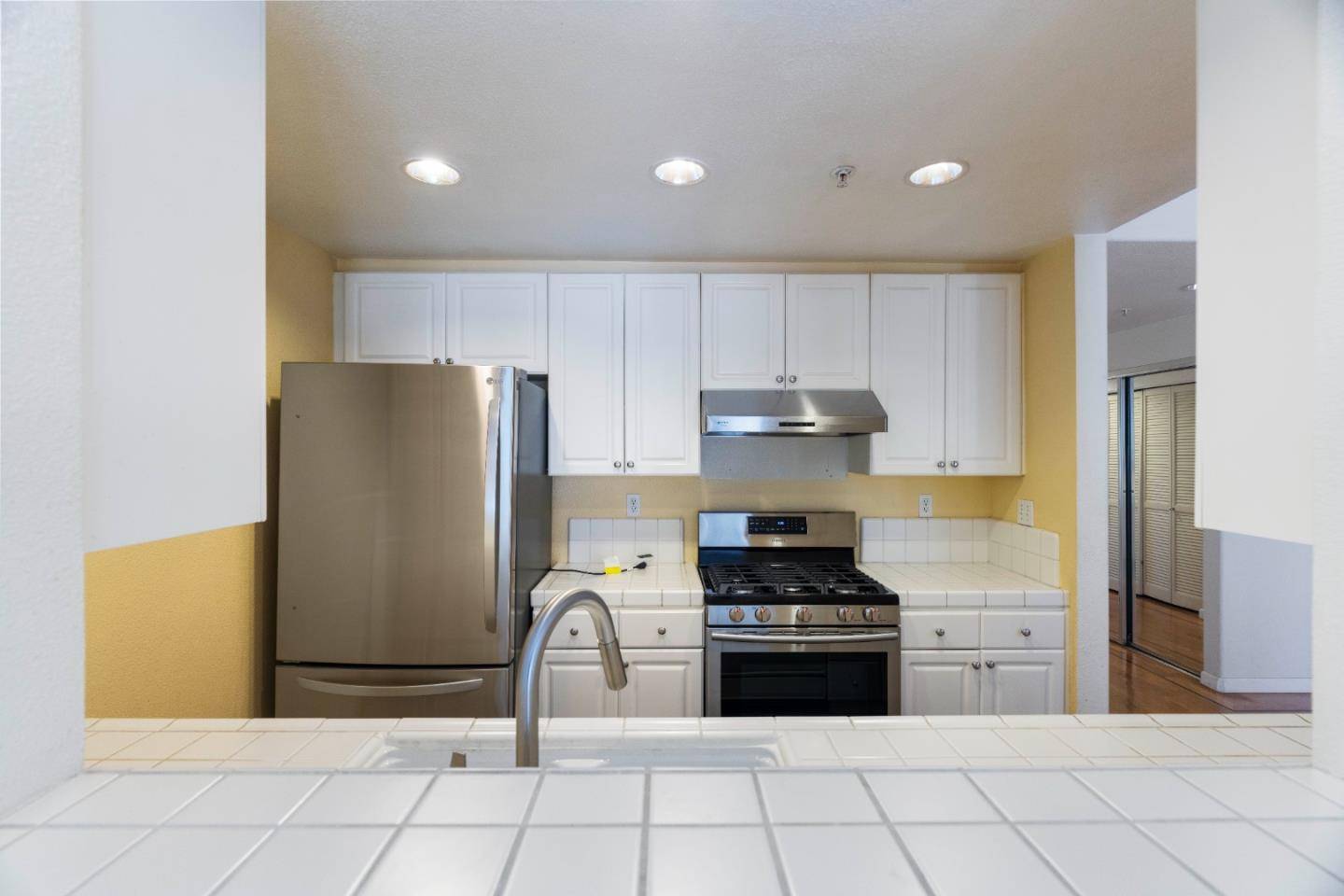 San Francisco, CA 94134,341 Stoneridge Lane #5103