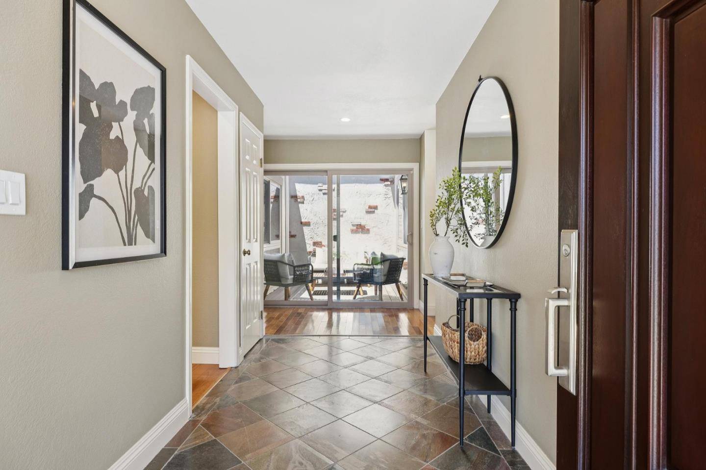 San Mateo, CA 94403,3401 Leafwood Court
