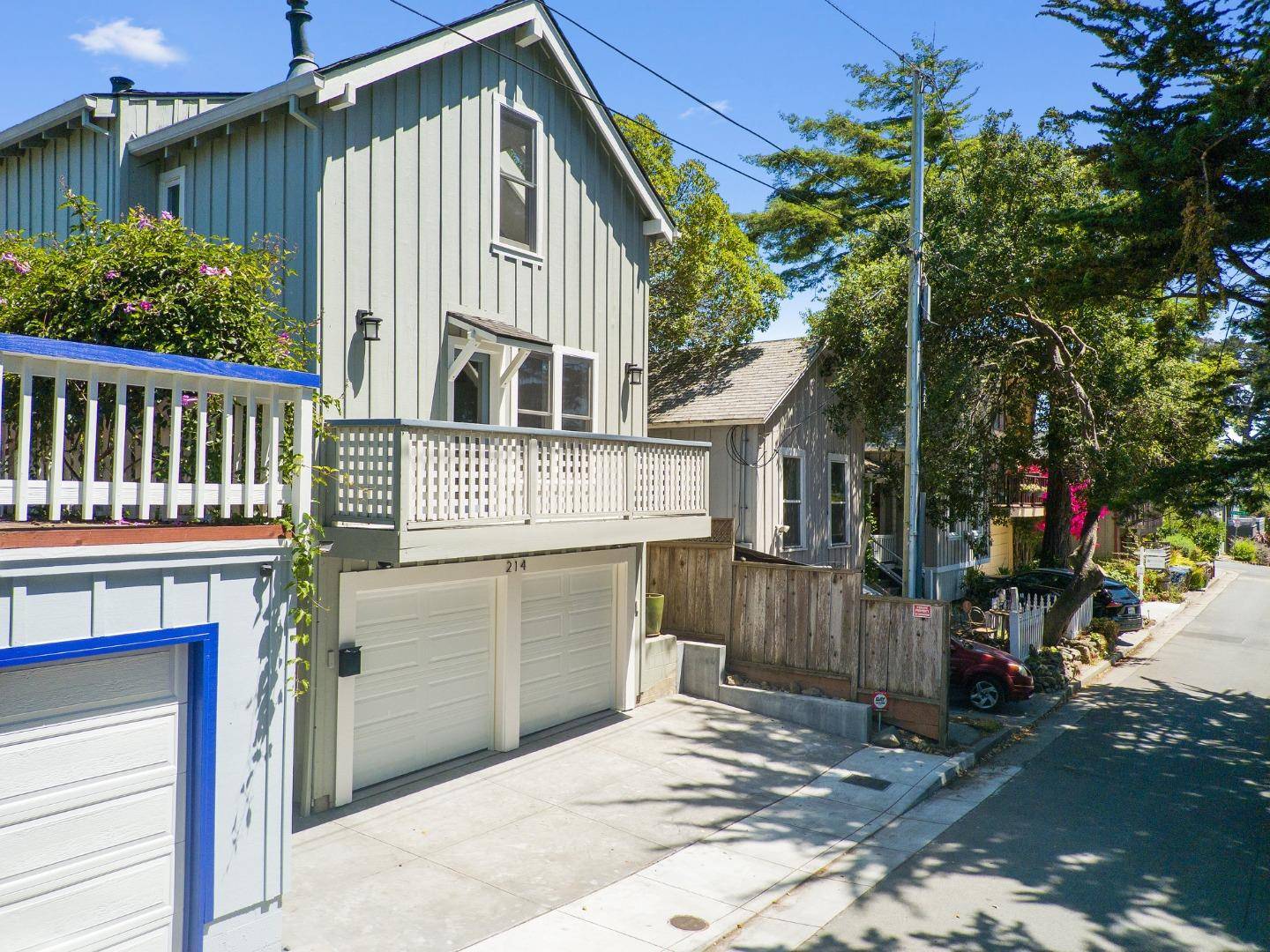 Santa Cruz, CA 95062,214 Brook Avenue
