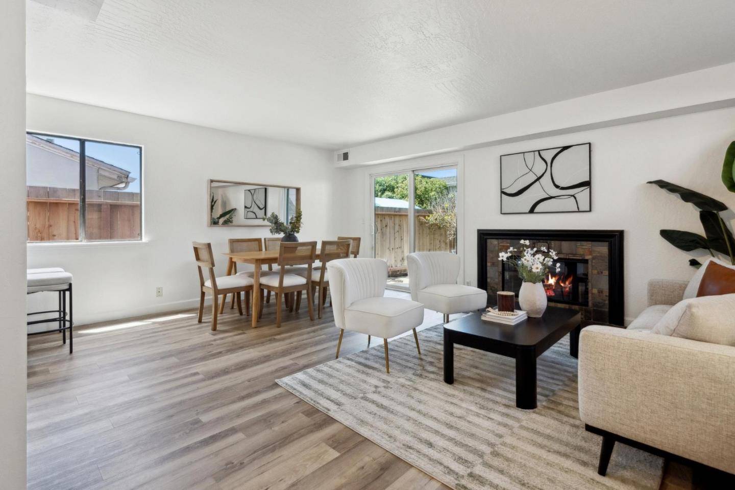 Pacifica, CA 94044,77 Montecito Avenue