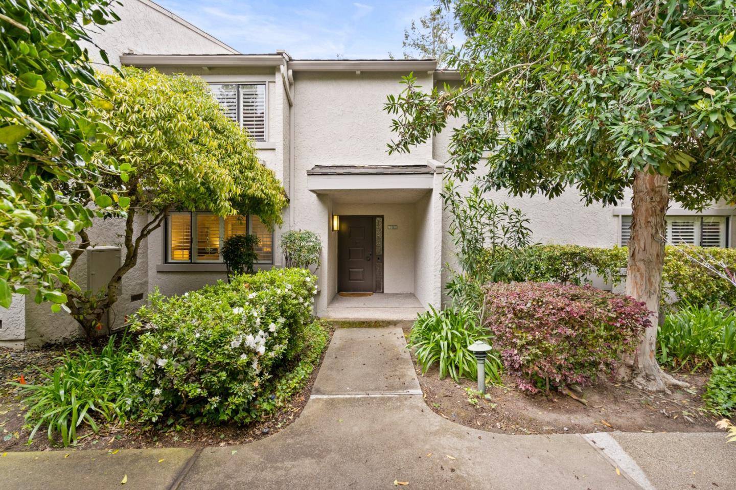 Menlo Park, CA 94025,162 Sand Hill Circle