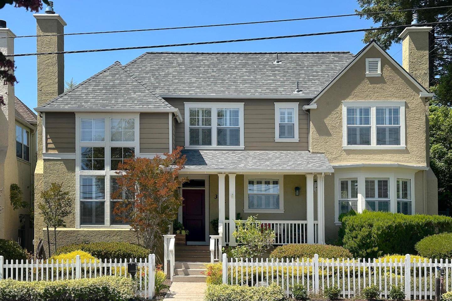 Santa Cruz, CA 95060,332 Meder Street