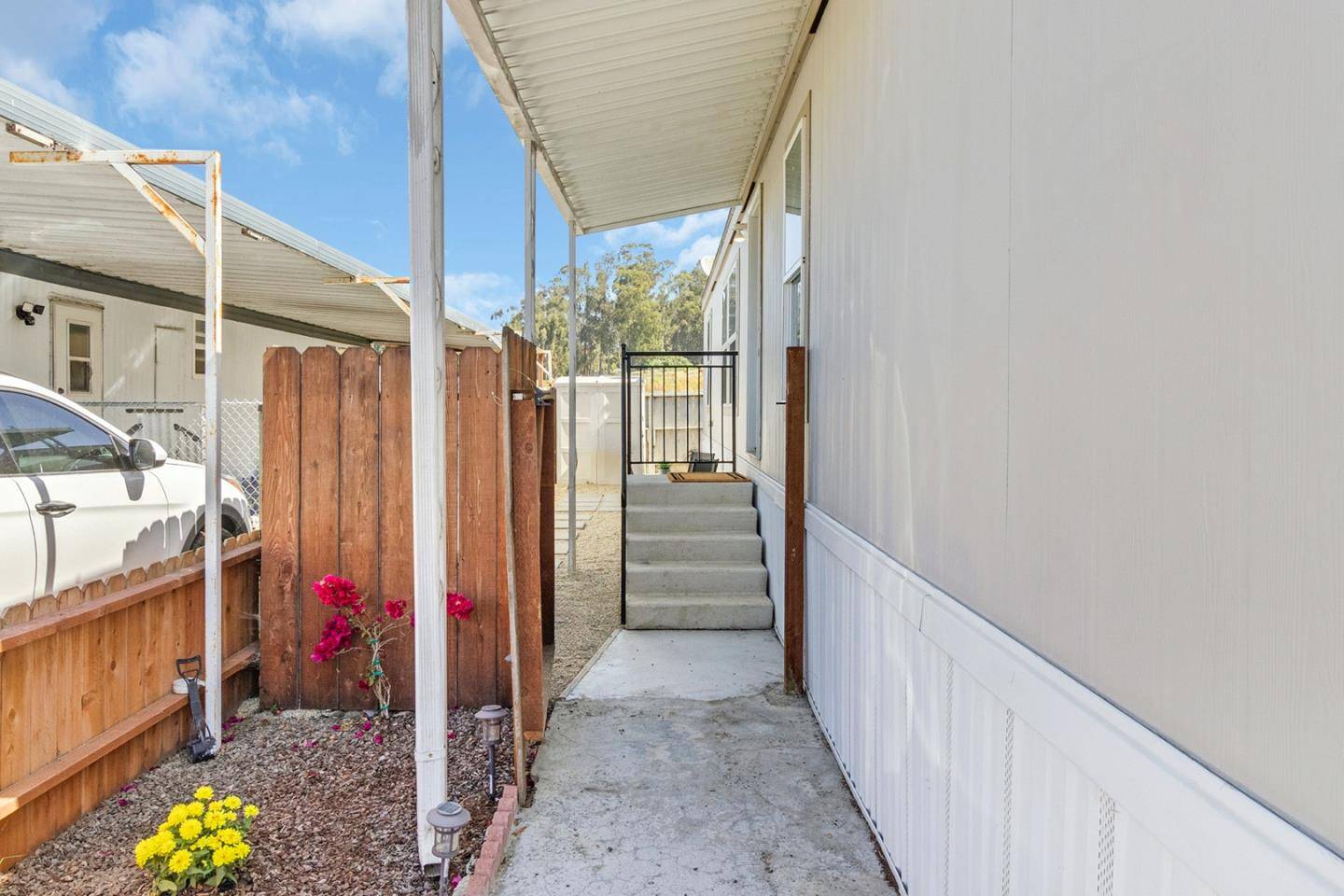 Moss Landing, CA 95039,1900 Highway 1 #62