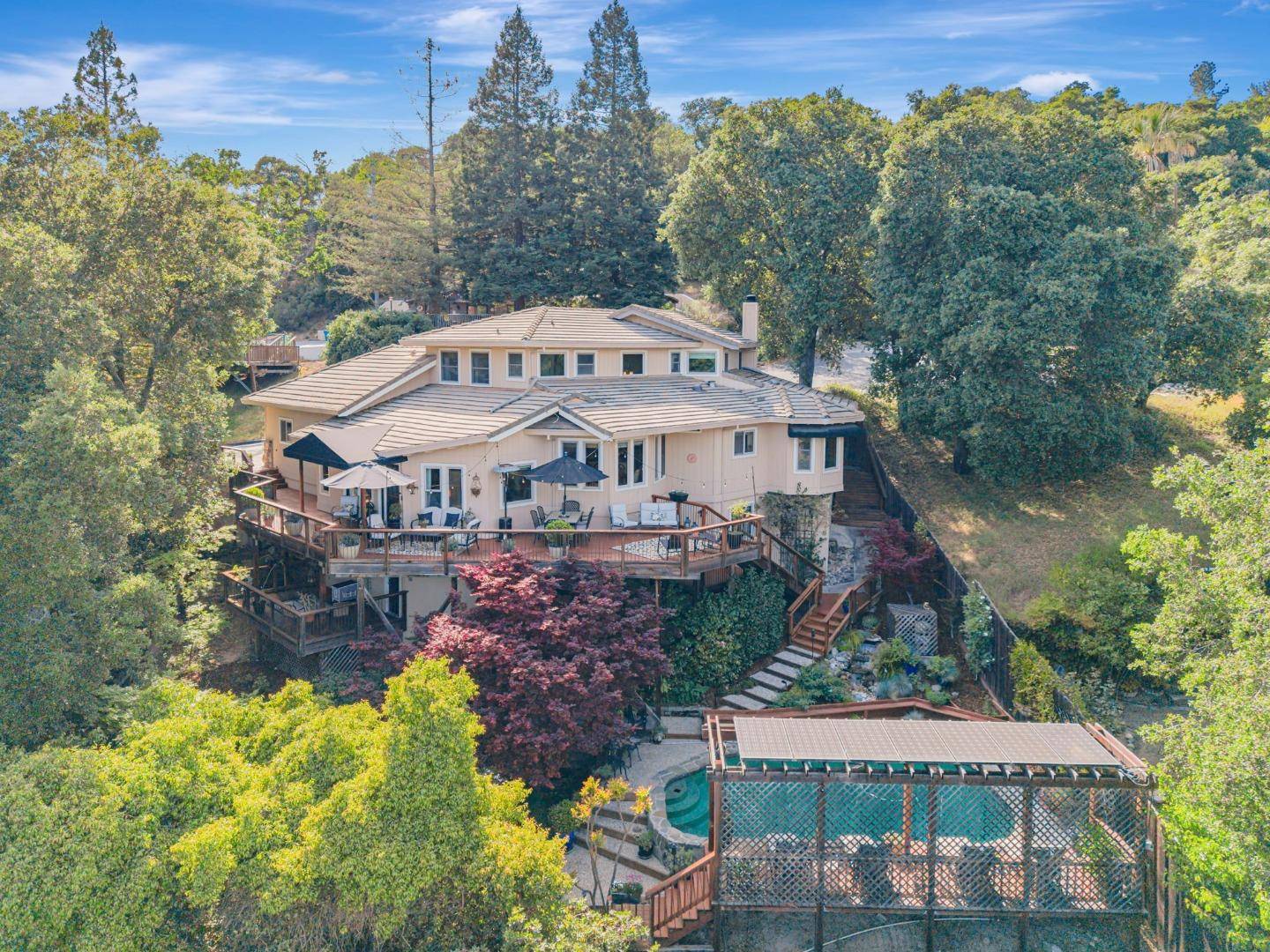 Gilroy, CA 95020,1737 Hecker Pass Road