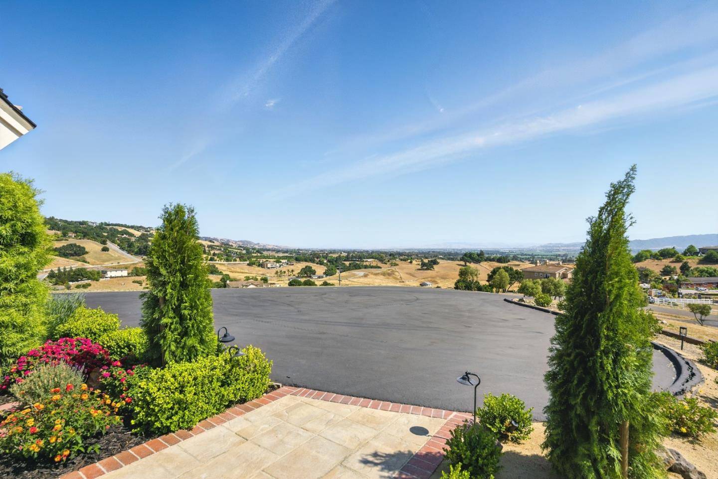 Gilroy, CA 95020,2525 Bridle Path Drive