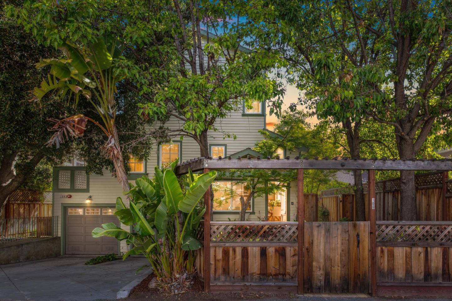 Los Altos, CA 94022,106 Second Street