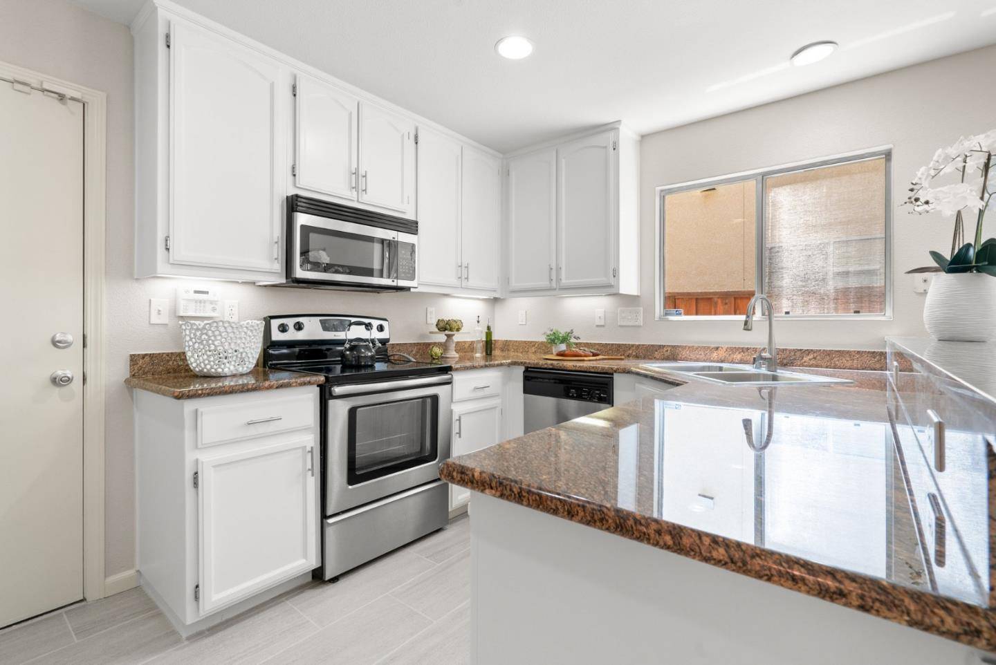 Walnut Creek, CA 94597,179 Foxglove Lane