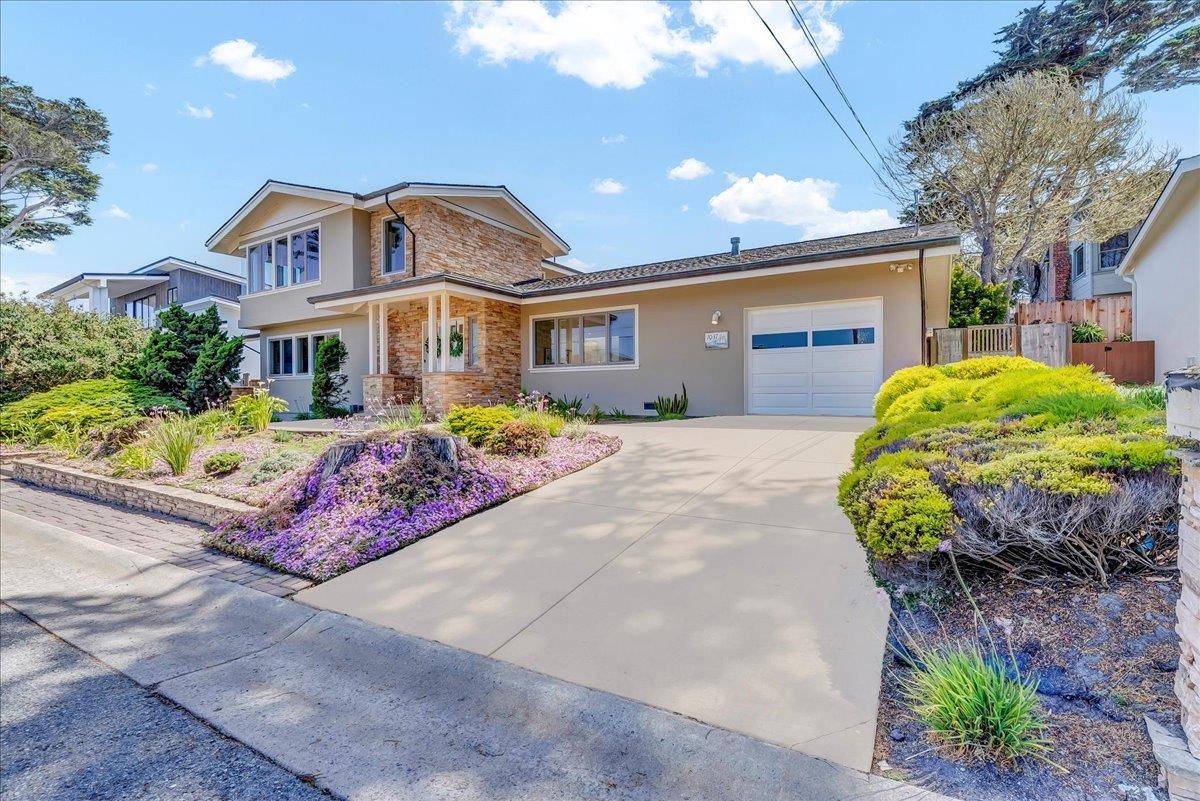 Pacific Grove, CA 93950,1037 Shell Avenue