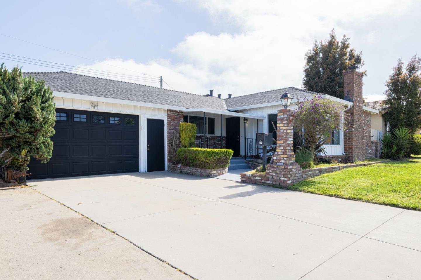Salinas, CA 93906,114 Iris Drive