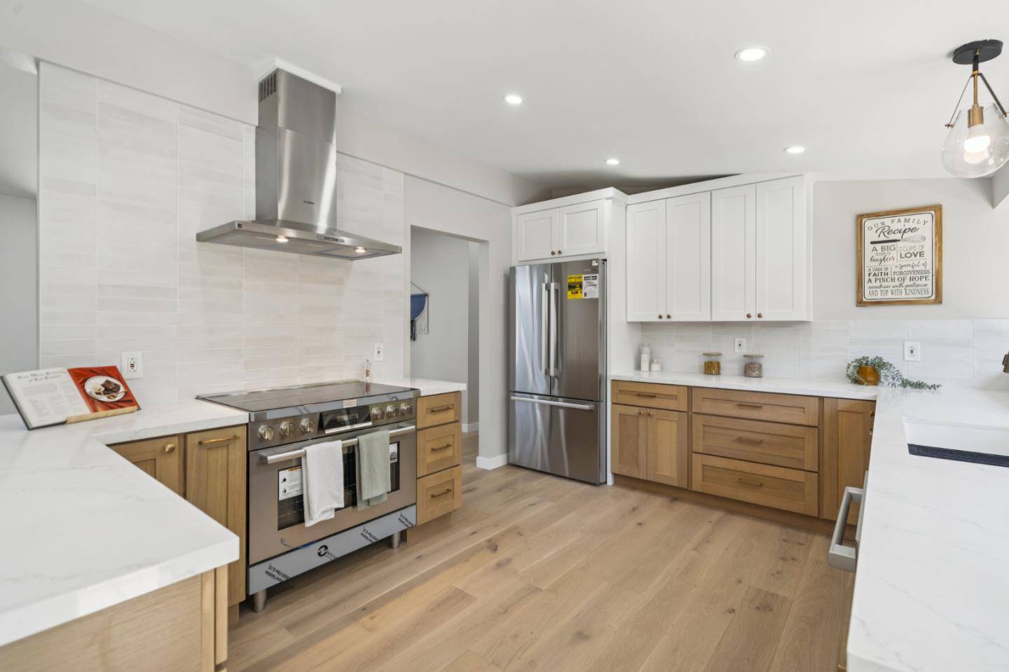 Santa Clara, CA 95051,3050 Mauricia Avenue