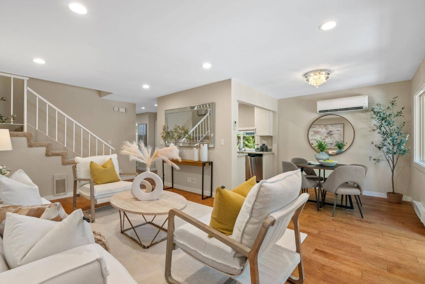 Mountain View, CA 94043,612 Sierra Vista Avenue #D