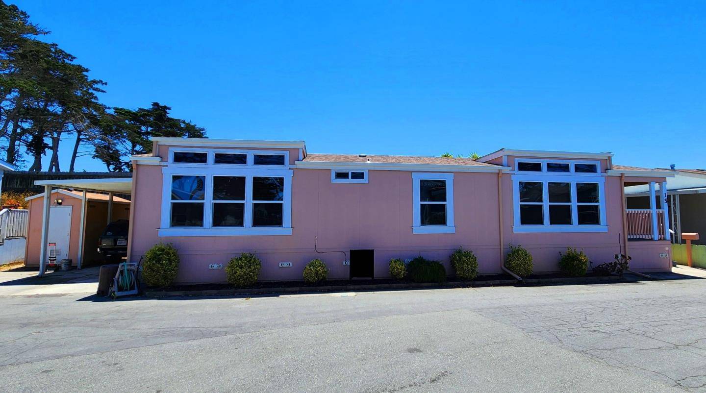 Marina, CA 93933,347 Carmel Avenue #15