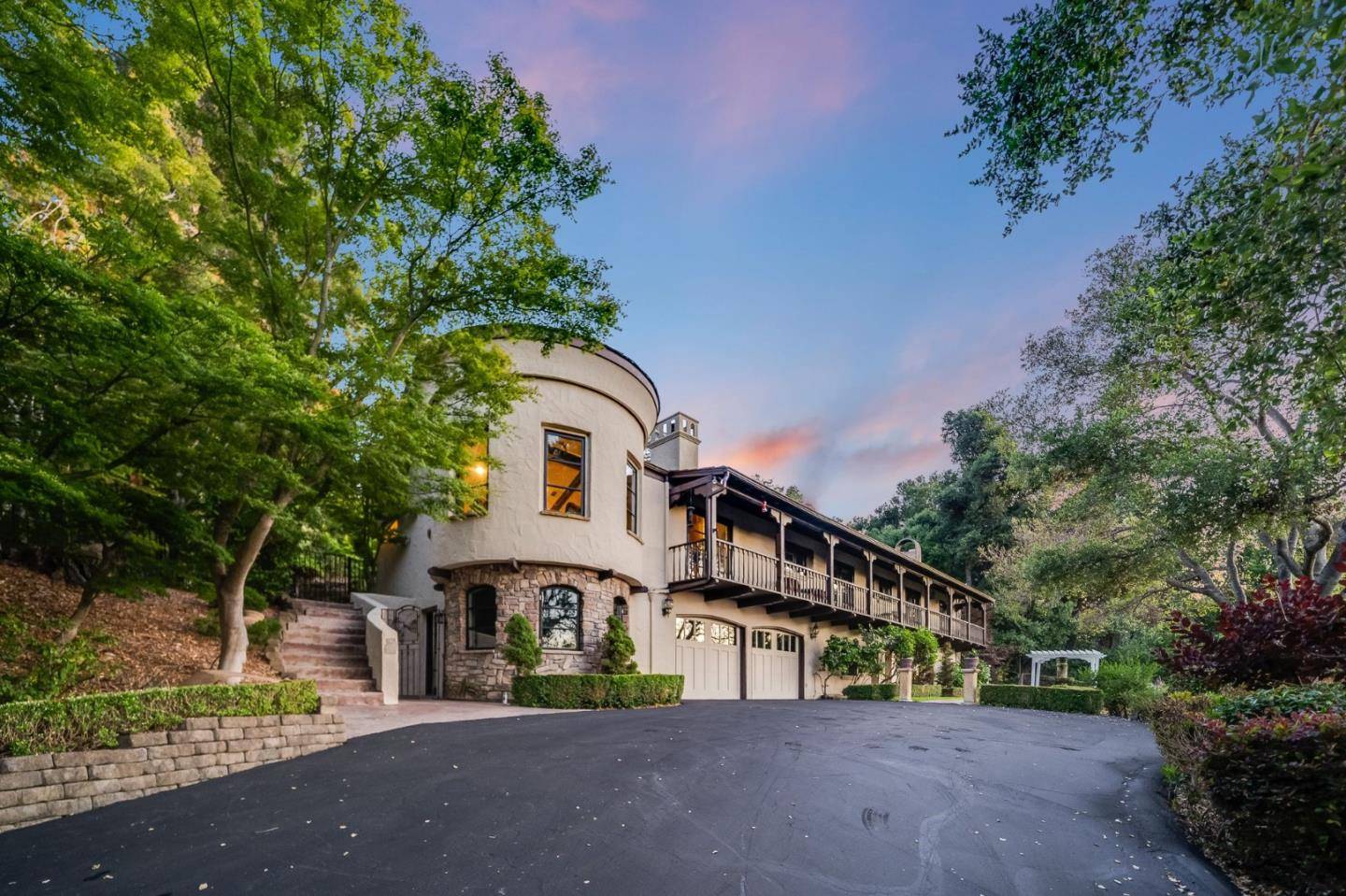 Los Altos Hills, CA 94022,11510 Summit Wood Road