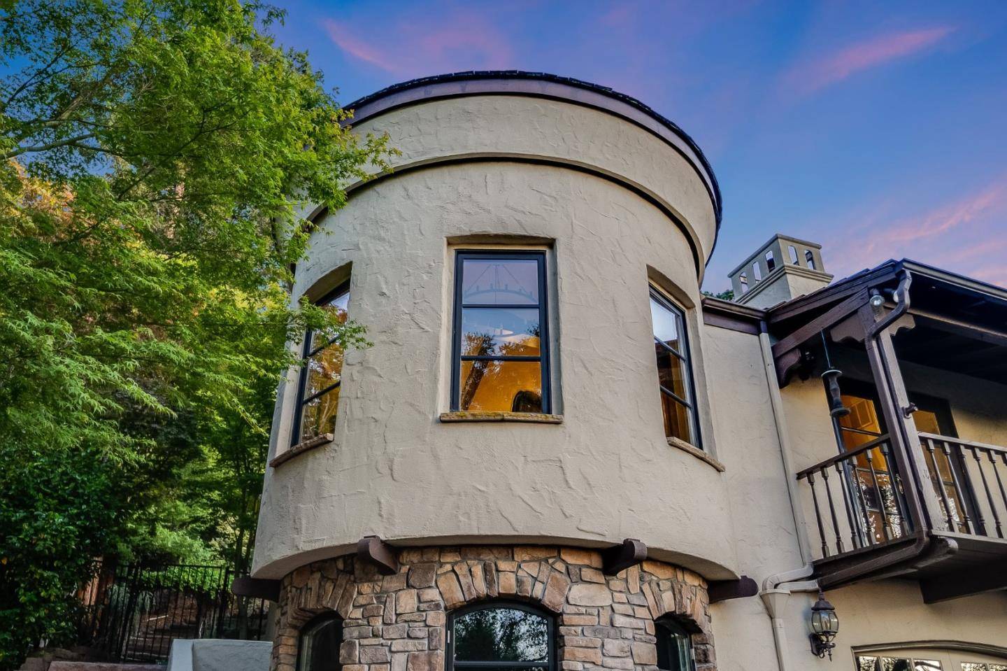 Los Altos Hills, CA 94022,11510 Summit Wood Road