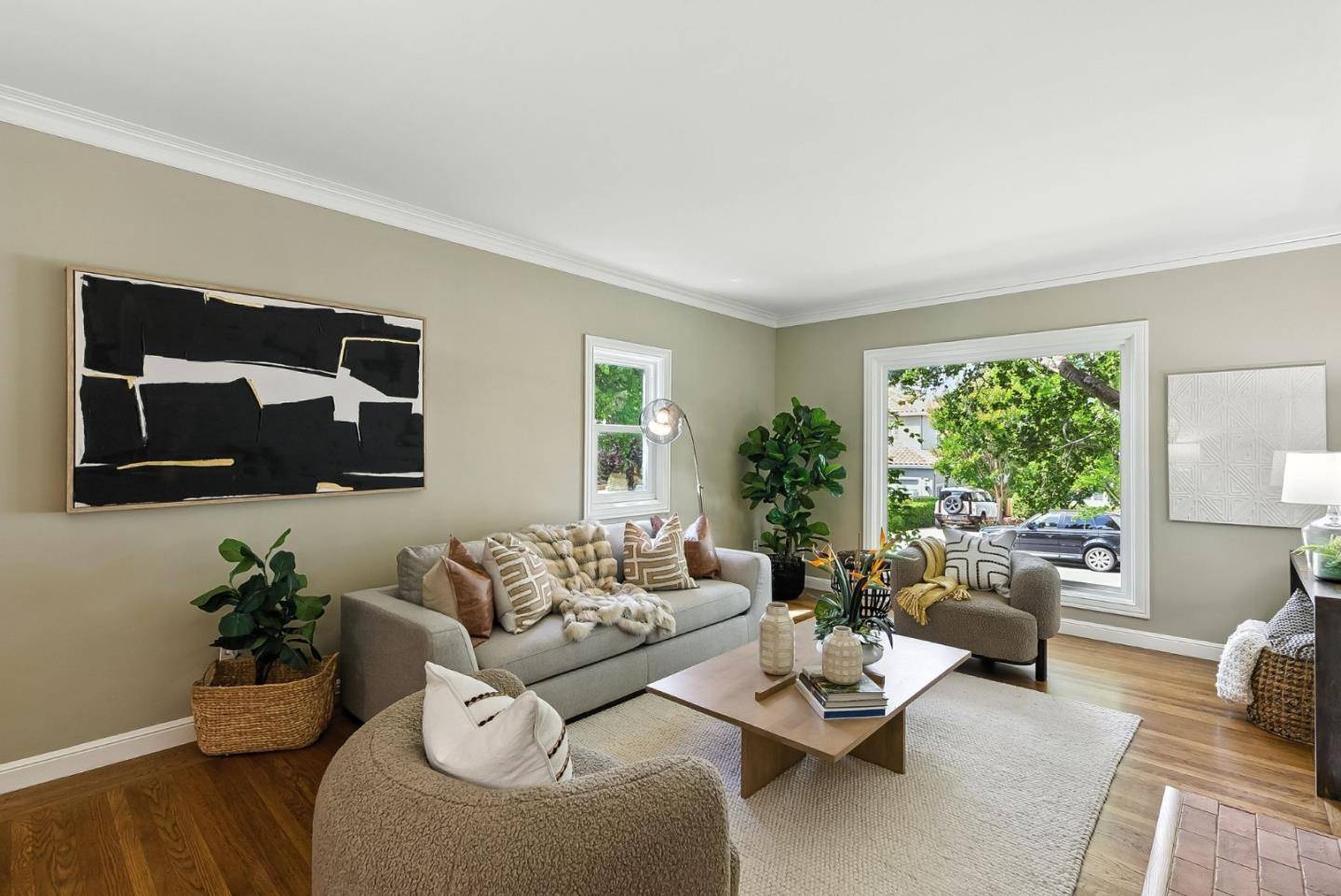 Burlingame, CA 94010,1535 Bernal Avenue