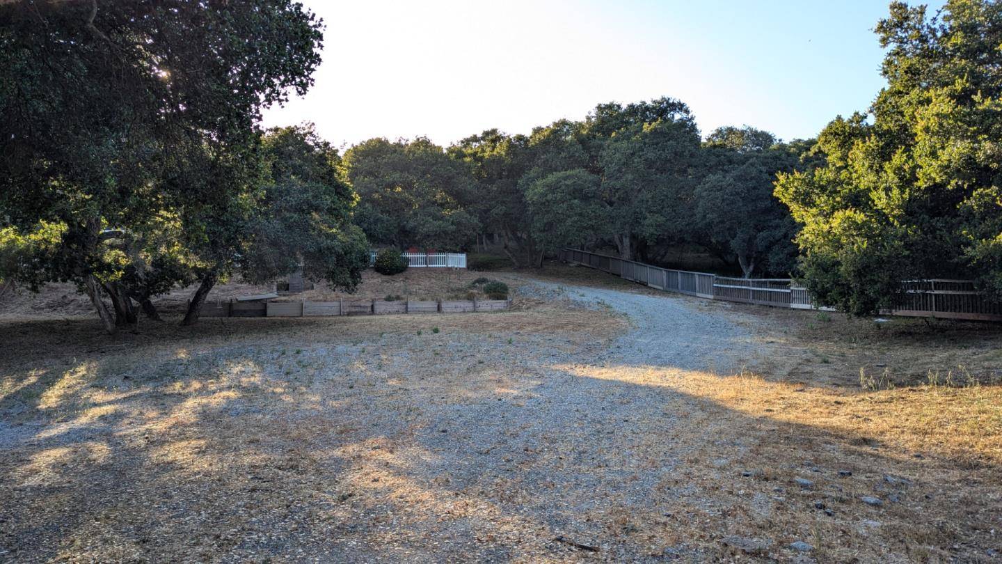 Salinas, CA 93907,1148 Via Del Sol Road