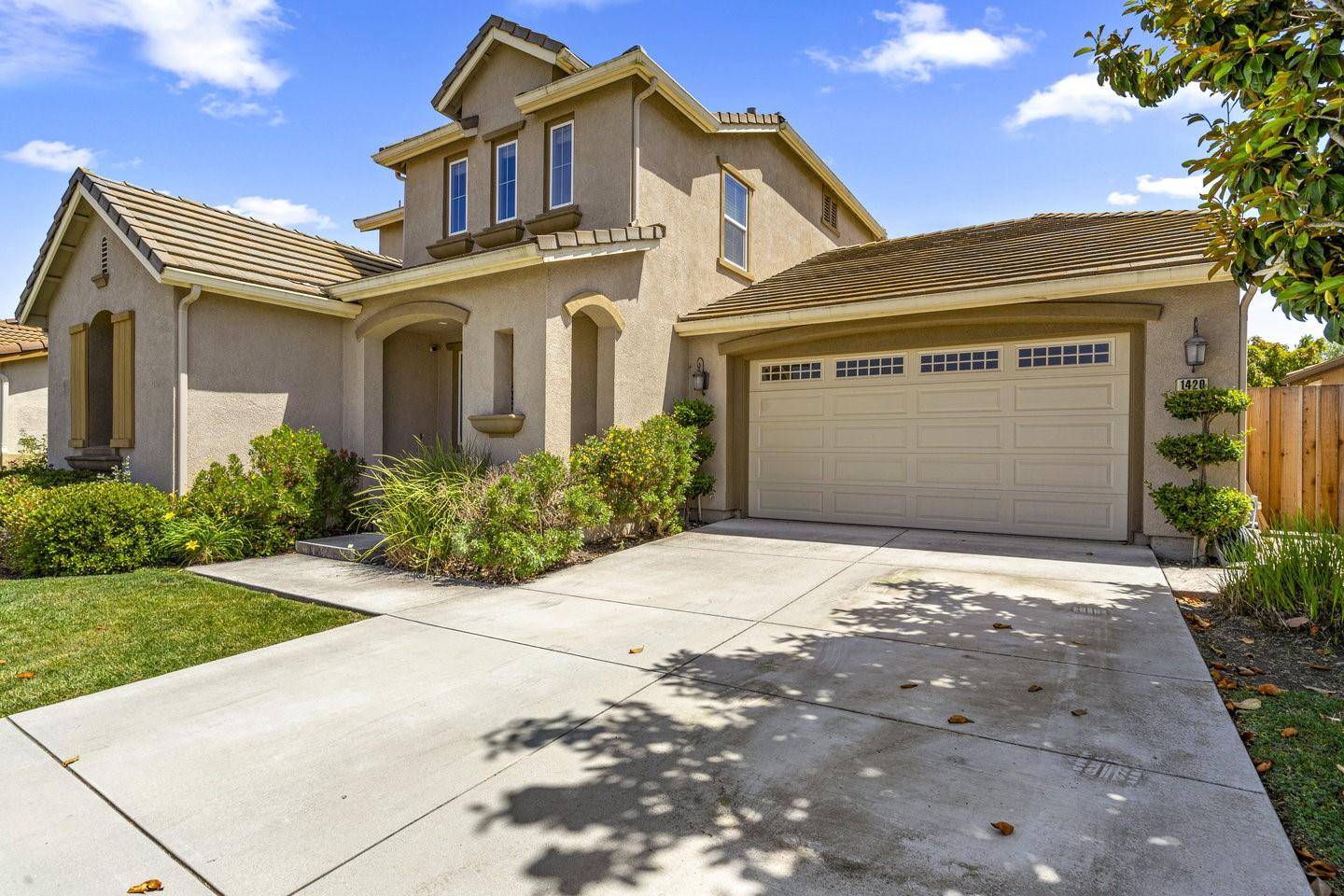 Gilroy, CA 95020,1420 Cielo Vista Lane