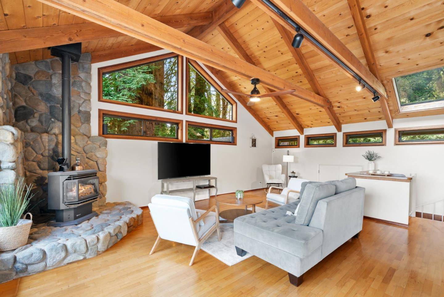 Watsonville, CA 95076,120 Bella Vista Lane