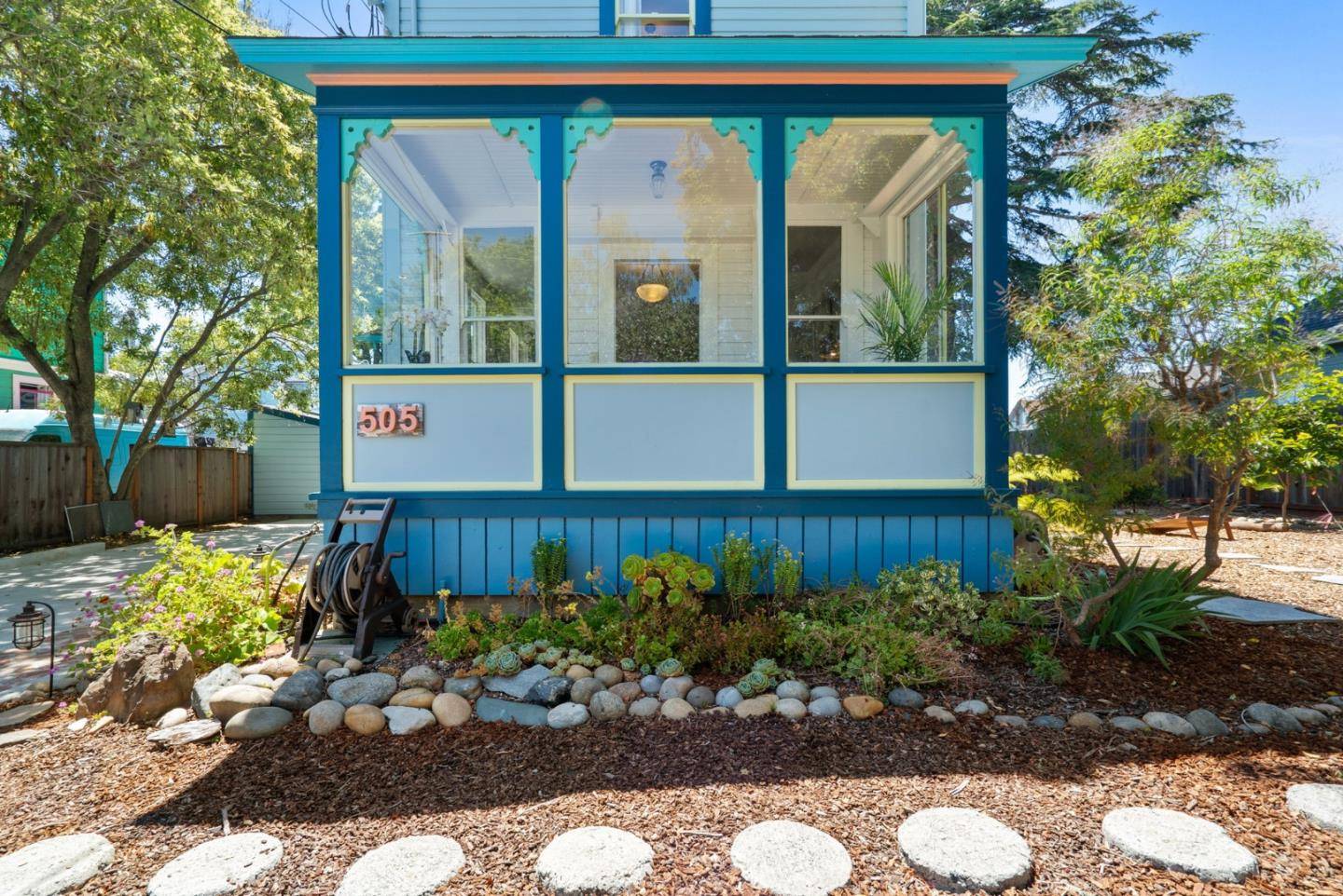 Santa Cruz, CA 95062,505 Cayuga Street
