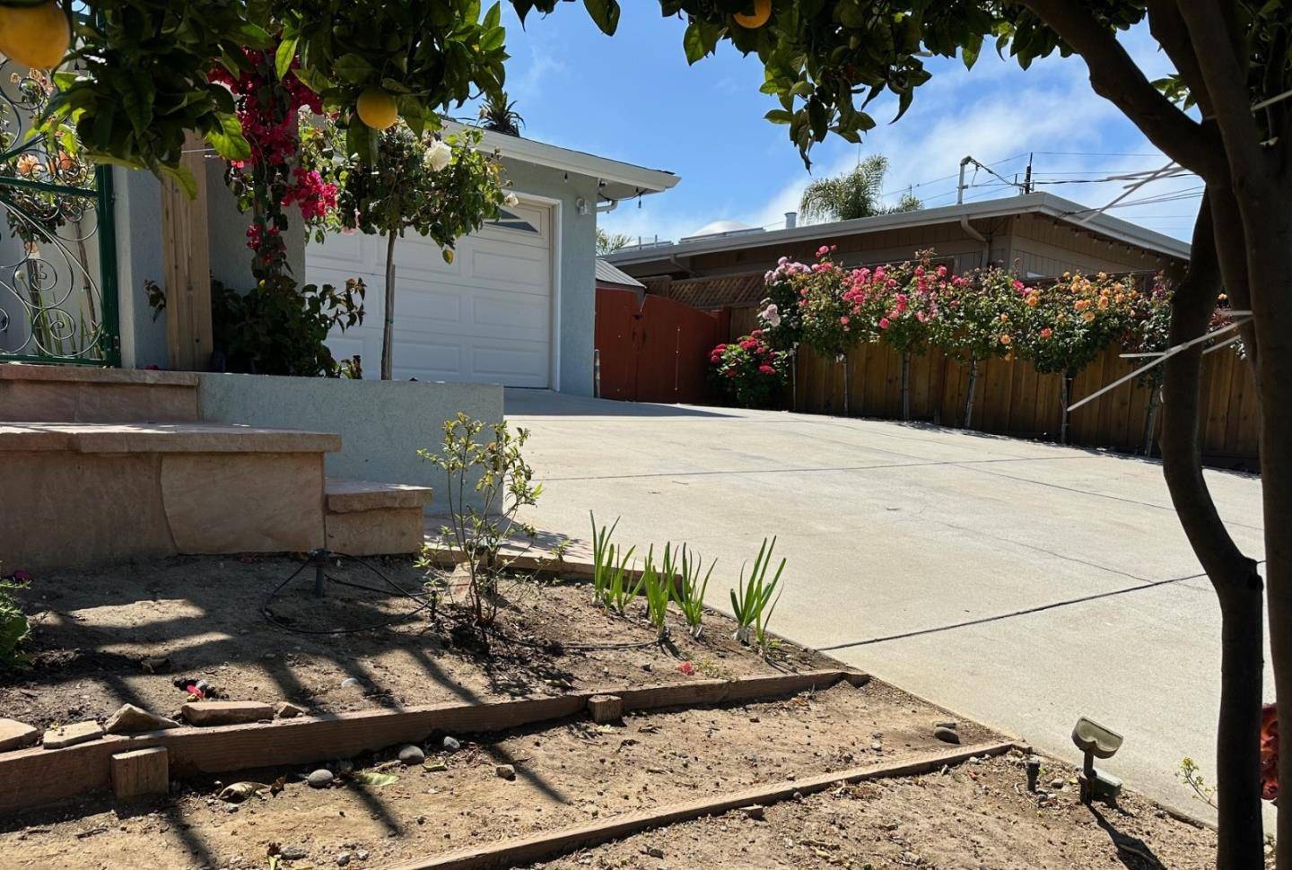 Capitola, CA 95010,2114 Derby Avenue #B