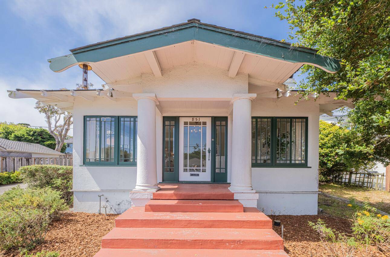 Pacific Grove, CA 93950,851 Bayview Avenue