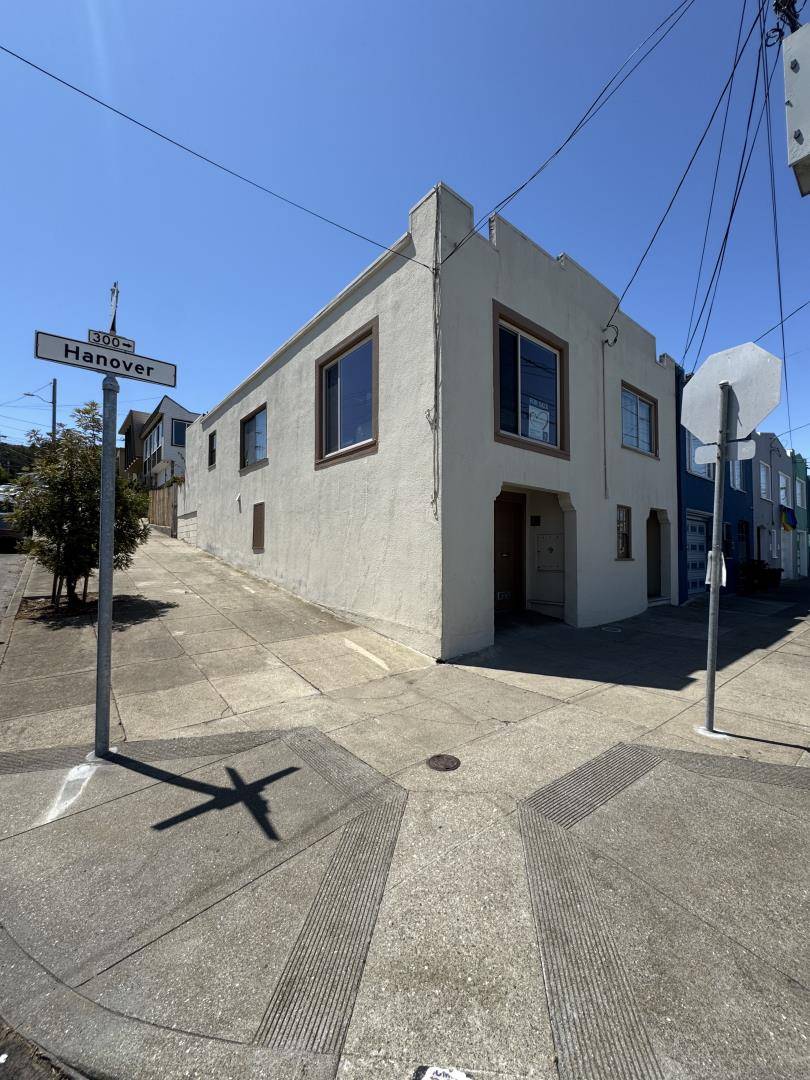 San Francisco, CA 94112,301 Hanover Street