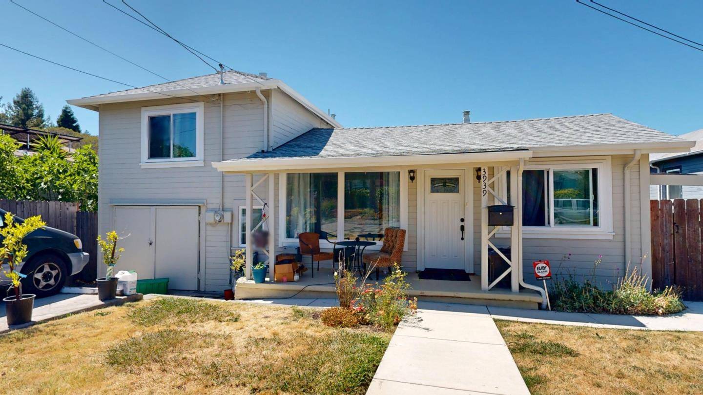 Oakland, CA 94605,3939 Edgemoor Place