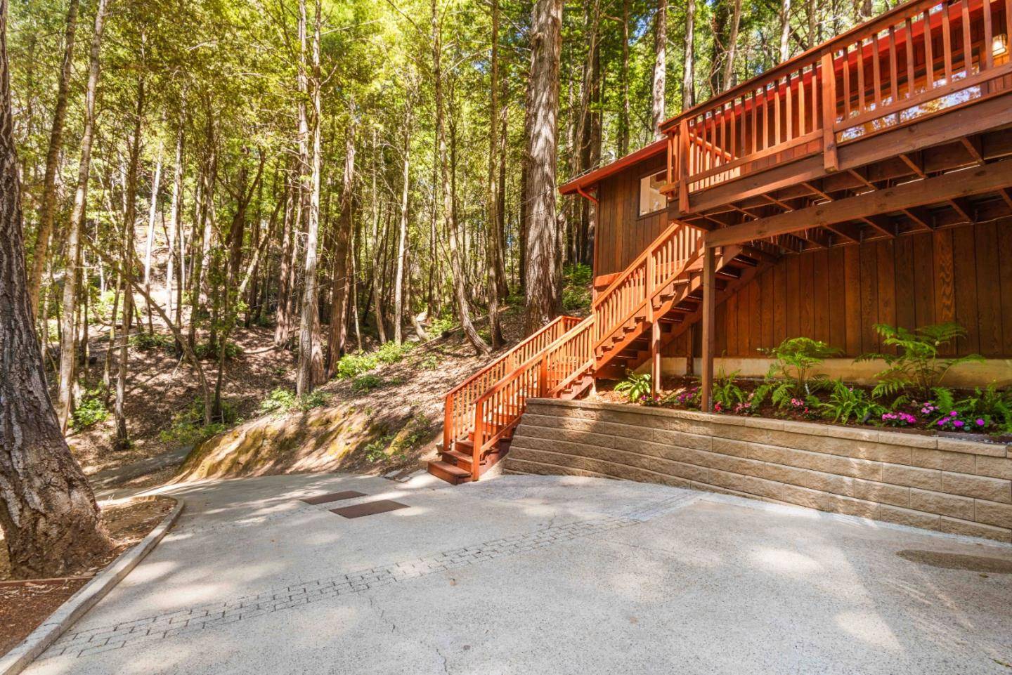Santa Cruz, CA 95060,510 Warren Drive
