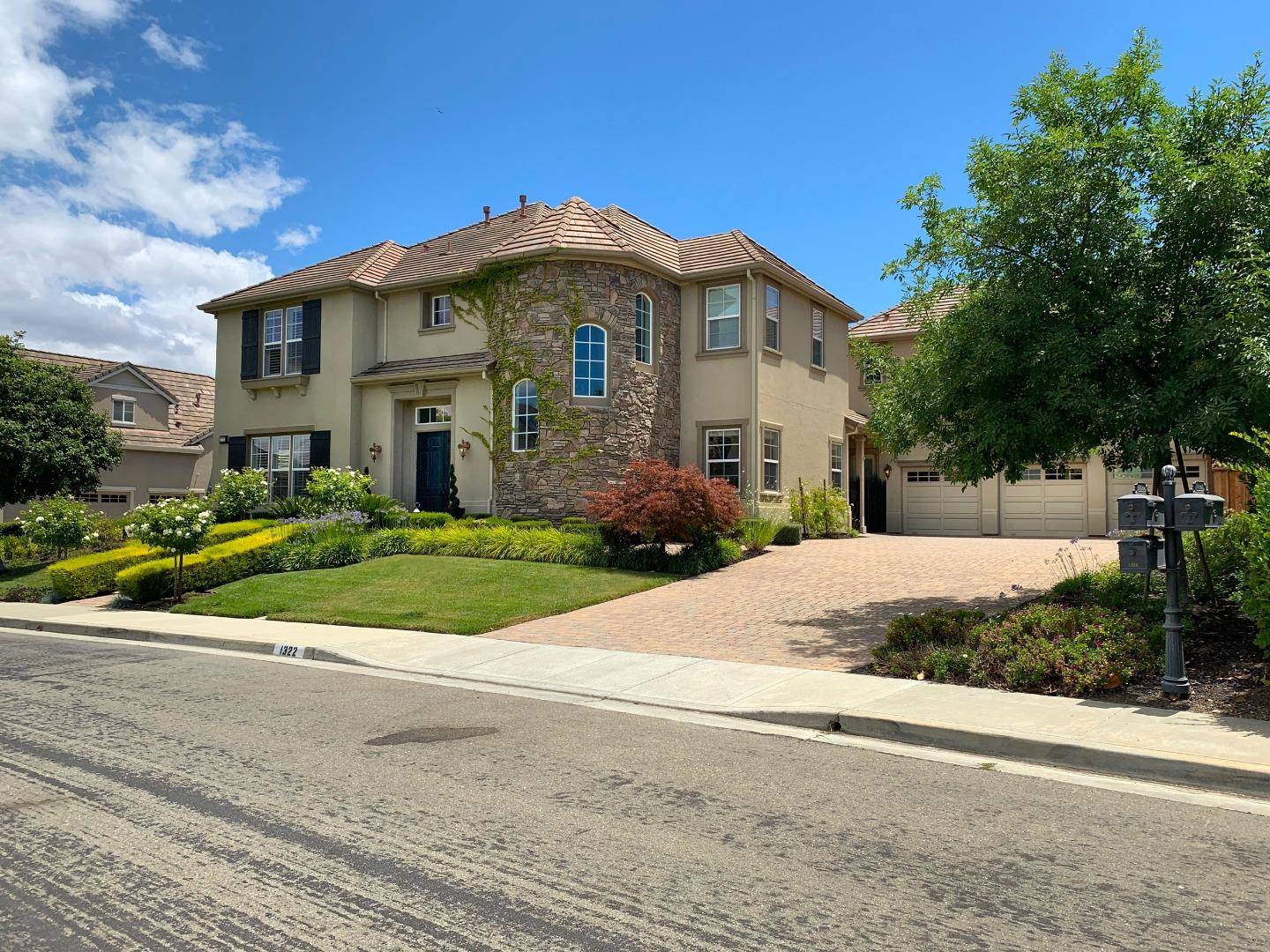 Pleasanton, CA 94566,1322 Montrose Place