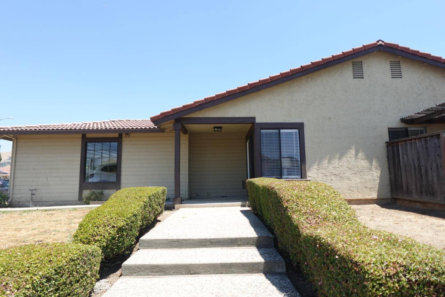 San Jose, CA 95148,2886 D'amico Drive